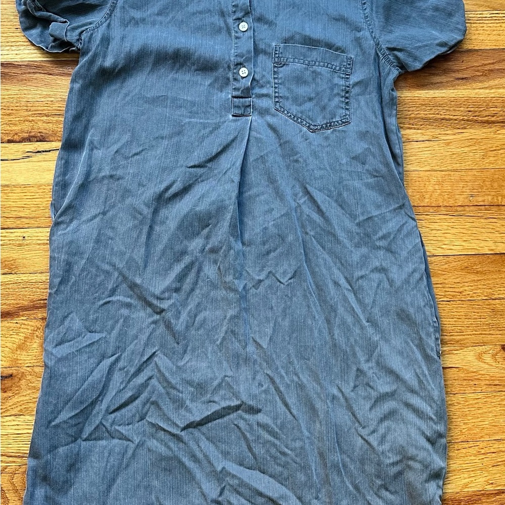 GAP Gray Textured Fabric